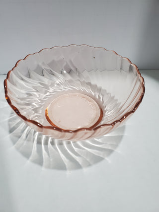 Arcoroc France Rosaline Pink Swirl bowl, featuring a distinct embossed