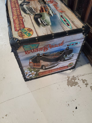Woody storage trunk