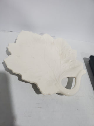 White Ceramic leaf plate