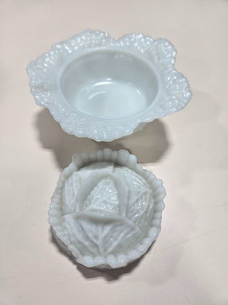 Westmoreland Milk Glass Cabbage Dish with Lid - KC|76110