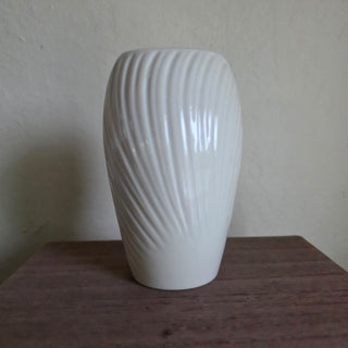 Vintage - Lenox Mirage Ivory Vase