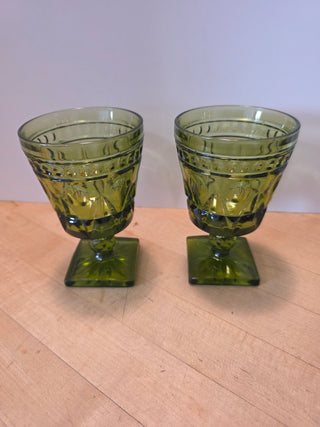 RF 2x Vtg Green Indiana Glass Goblets