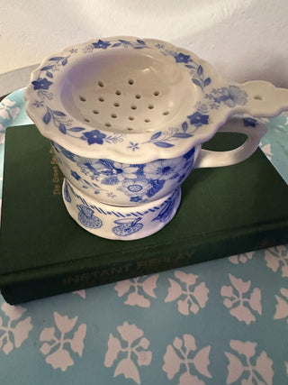 Vintage Tea cup, strainer, bag tray SET MTS