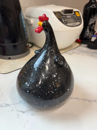 Vtg. Black Speckled Ceramic Round Rooster 8.25" RCD|120804