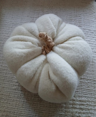 White Wool Pumpkin 5|106335
