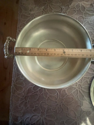 Vtg. Wm. Rogers  silverplated covered casserole dish