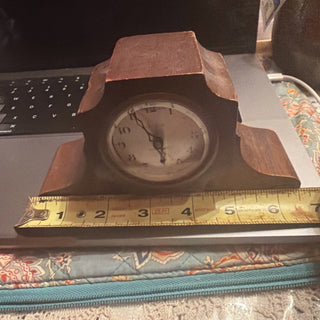 Ansonia Clock Co. Mantel Clock with key VV MTS