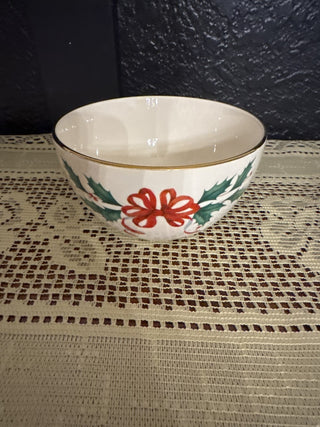 Vintage Lenox Christmas Holly Leaf w / Red Bow Candy Dish -RCD|125999