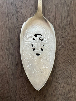 Bicentennial silver plate cake server RSV|63331