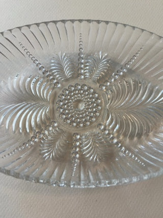 Vintage Anchor Hocking "Feather & Pearl" Oval Dish