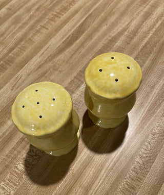 Vtg Mikasa Country Charm Cornsilk Salt & Pepper Set--SP RCD