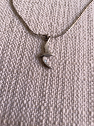 Silvertone seagull necklace
