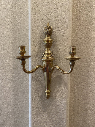 Stunning vtg brass wall sconce RCD