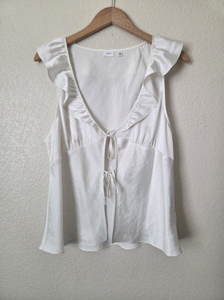 Wilfred (Aritzia) satin tie front tank RSV