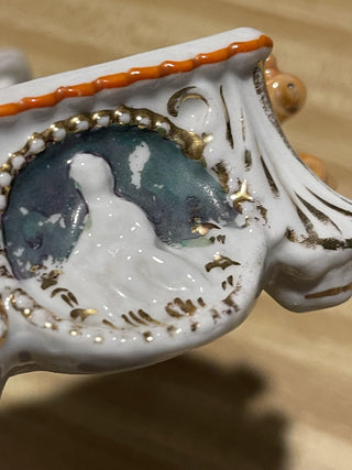 4" Victorian Style Dog on Pillow Fairing Trinket Box--SP RCD