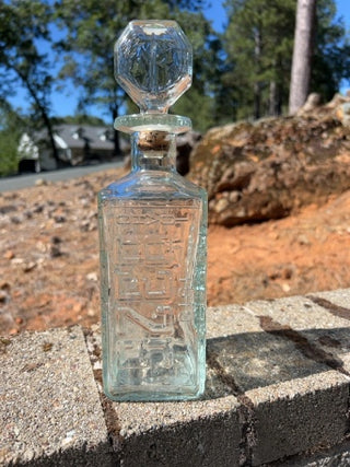 JP 1975 Walker Deluxe Bourbon License Plate Decanter Liquor Bottle #1 EMPTY