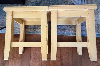 PAIR OF HEAVY SOLID WOOD YELLOW DISTRESSED POTTERY BARN TABLES/STOOLS 16"SQ X 18.5"H EXCELLENT CONDITION (KJS) RCD|49441