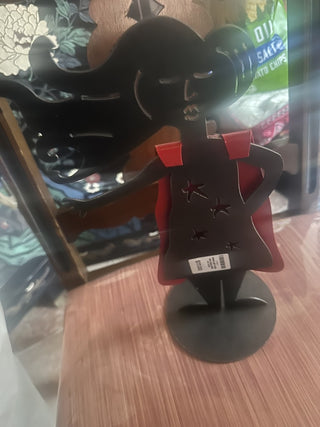 Metal girl with red cape #63 VV MTS|100184