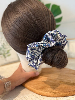 Liberty Fabric Scrunchie –Rachel Tana Lawn_Blue