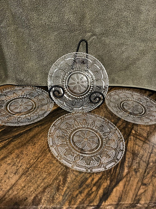Vintage Federal Glass Co. Heritage Pattern 8" Salad Plate RSV