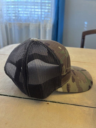 CAMO SNAPBACK BASEBALL CAP