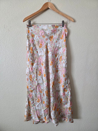 NEW! Olivaceous floral satin midi skirt - NWOT RSV 07N