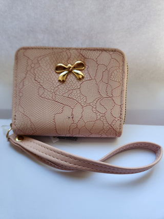 Pink purse MTS