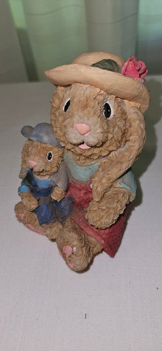 K’s Collection Vintage Style Bunny Mother and Baby Figurine Resin