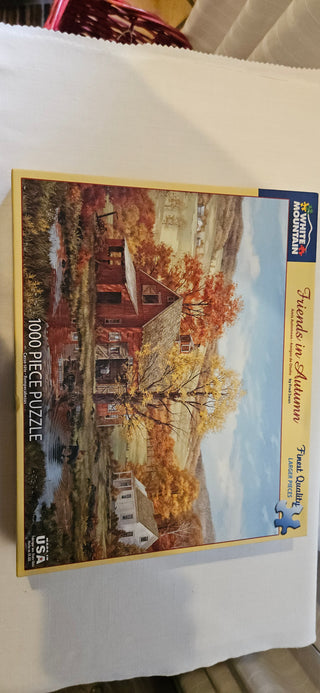 White Mountain Friends in Autumn 1000 Piece Puzzle