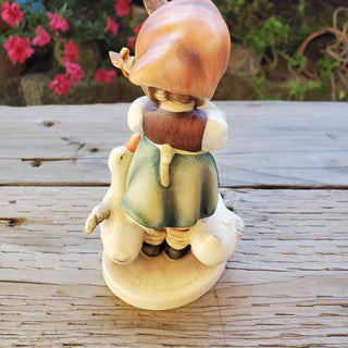 Goebel Hummel  Figurine Be Patient