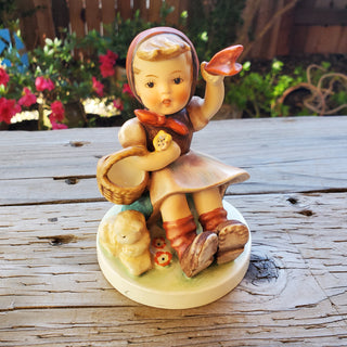 Goebel Hummel Figurine Farewell