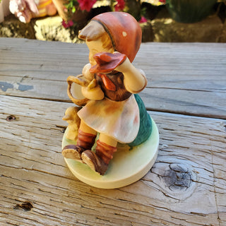Goebel Hummel Figurine Farewell