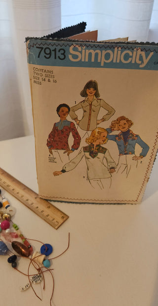 Sewing Pattern Journal Simplicity 7913 Handmade Junk Journal