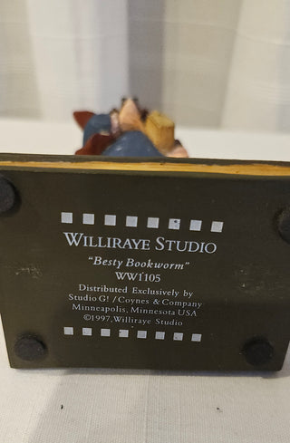 Williraye Studio Besty Bookworm Figurine 1997