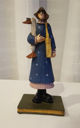 Williraye Studio Besty Bookworm Figurine 1997