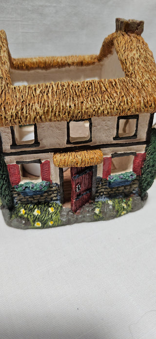 English Style Thatched Cottage Mini 4"