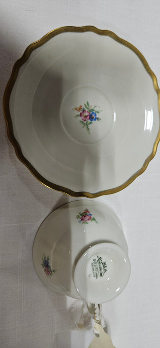 VNTG Bavarian Teacup & Saucer
Fine Porcelain with Gold Trim
Made in Germany