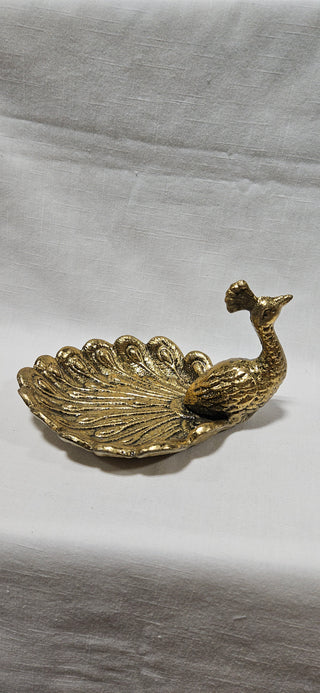 Decorative Peacock Dish
Gold-tone finish • Heavy cast décor