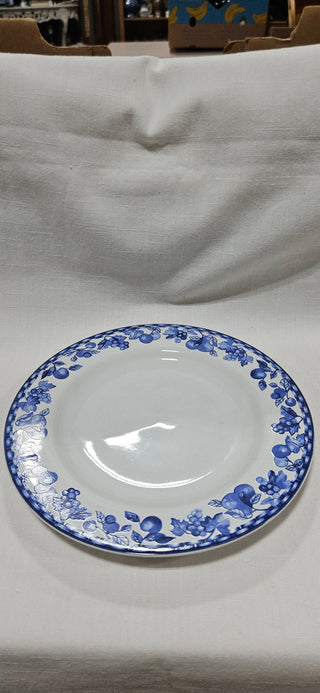 Classic Traditions
8″ Salad Plate
Microwave & Dishwasher Safe