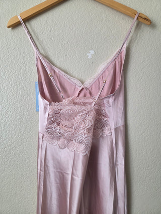 Alcea Rosea pink satin night gown - NWT