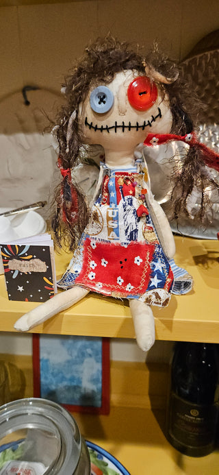 Journal Junction Jenny No. 002 - Libby