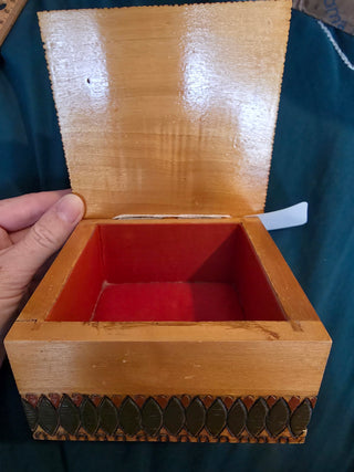 Vintage Bulgarian trivet box