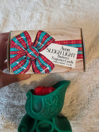 Vintage 1980s avon sleigh candle