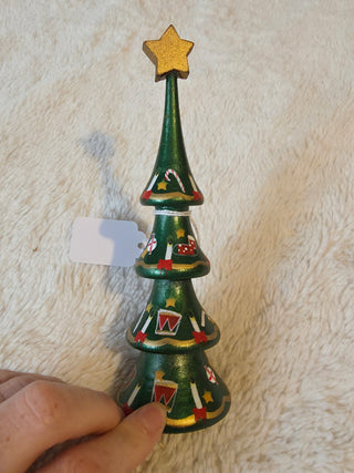 Wooden painted christmas tree 7 inches