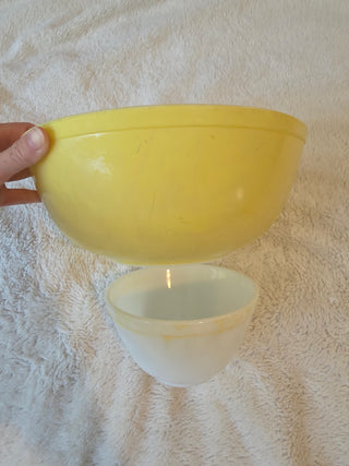 Vintage bundle of primary color yellow mixing bowls