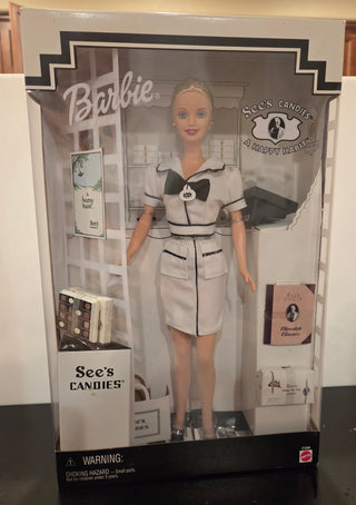Sees Shop Barbie