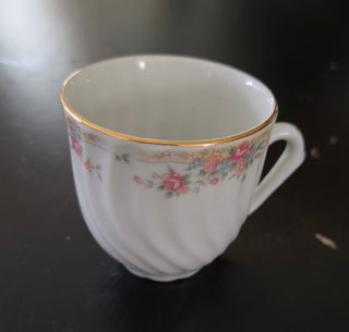 Demitasse cup