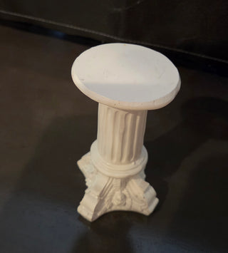 Column Candle Holder