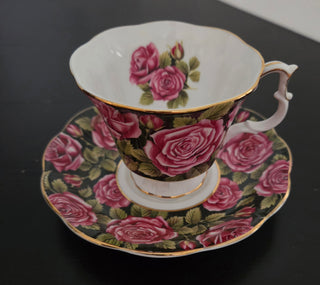 Pink/Black Teacup/Saucer