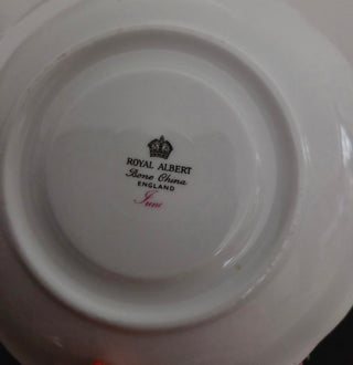 Pink/Black Teacup/Saucer